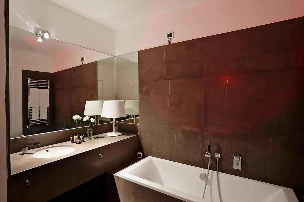 Bed & Breakfast Suite Home Moncada Palermo Italia