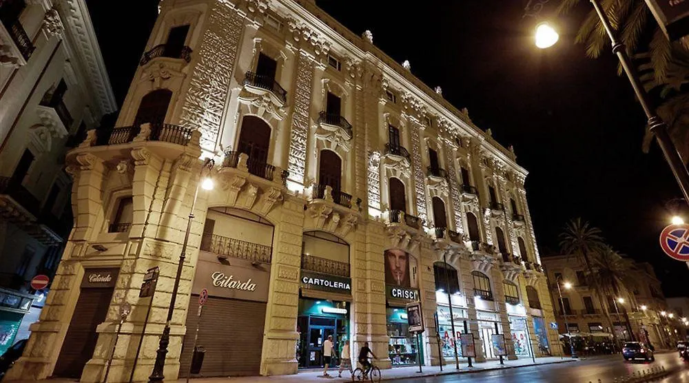 Suite Home Moncada Palermo Bed & Breakfast