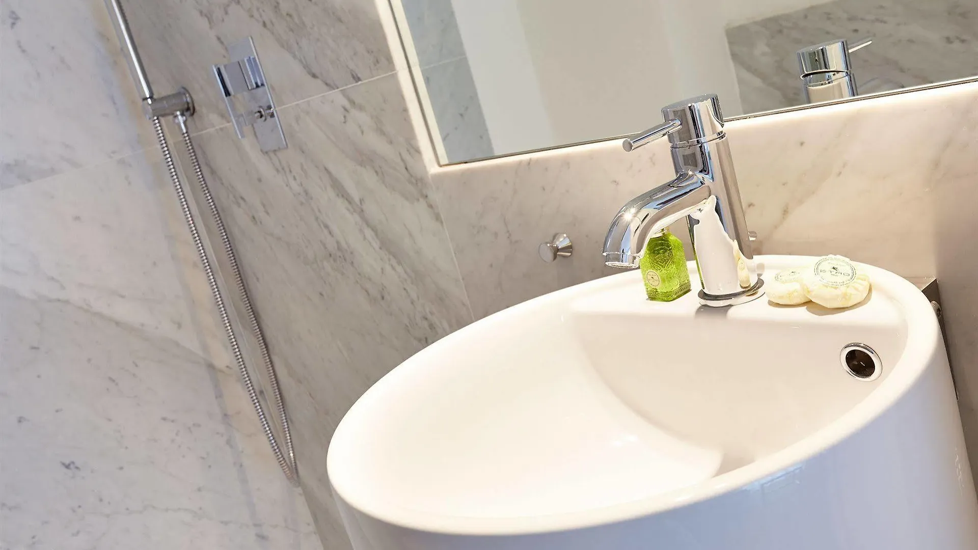 Bed & Breakfast Suite Home Moncada Palermo